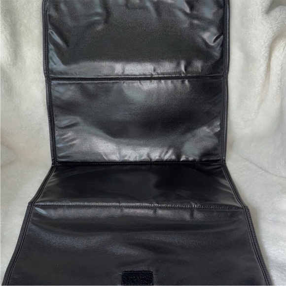 Coach Black Nylon Diaper Bag with Changing Pad *LIKE NEW* - Picture 8 of 15